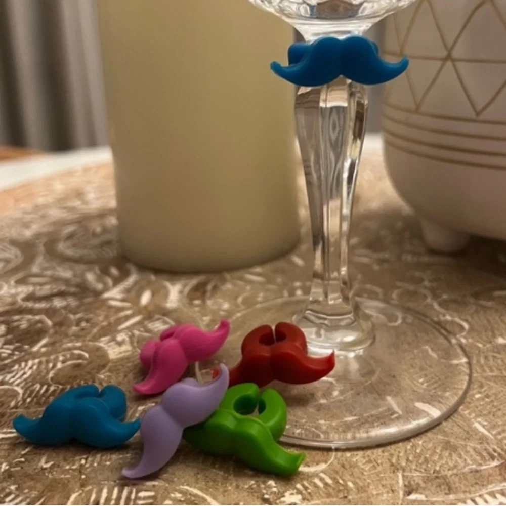 Joie colored silicone